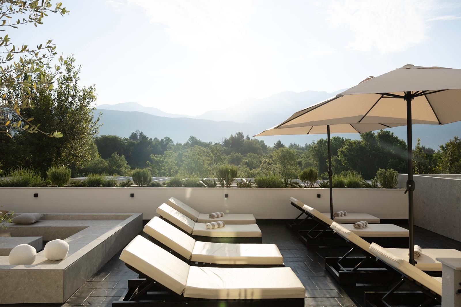 Image of Villa - 8 Bedrooms - 4 Bathrooms for Sale in Tivat-Montenegro, Image 23